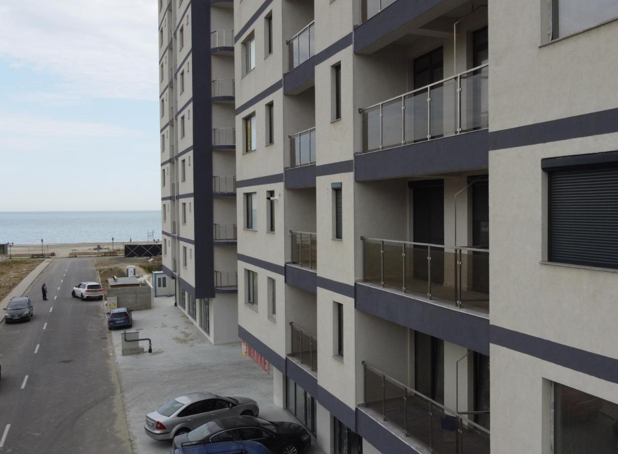 Cityapart 7 - Cazare In Mamaia Nord, Langa Plaja, Cu Vedere La Mare Navodari Exterior photo